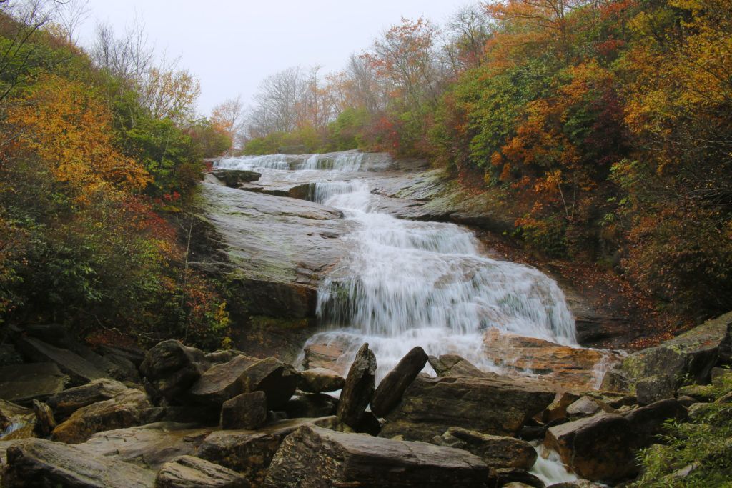 Upper Falls Graveyard Fields